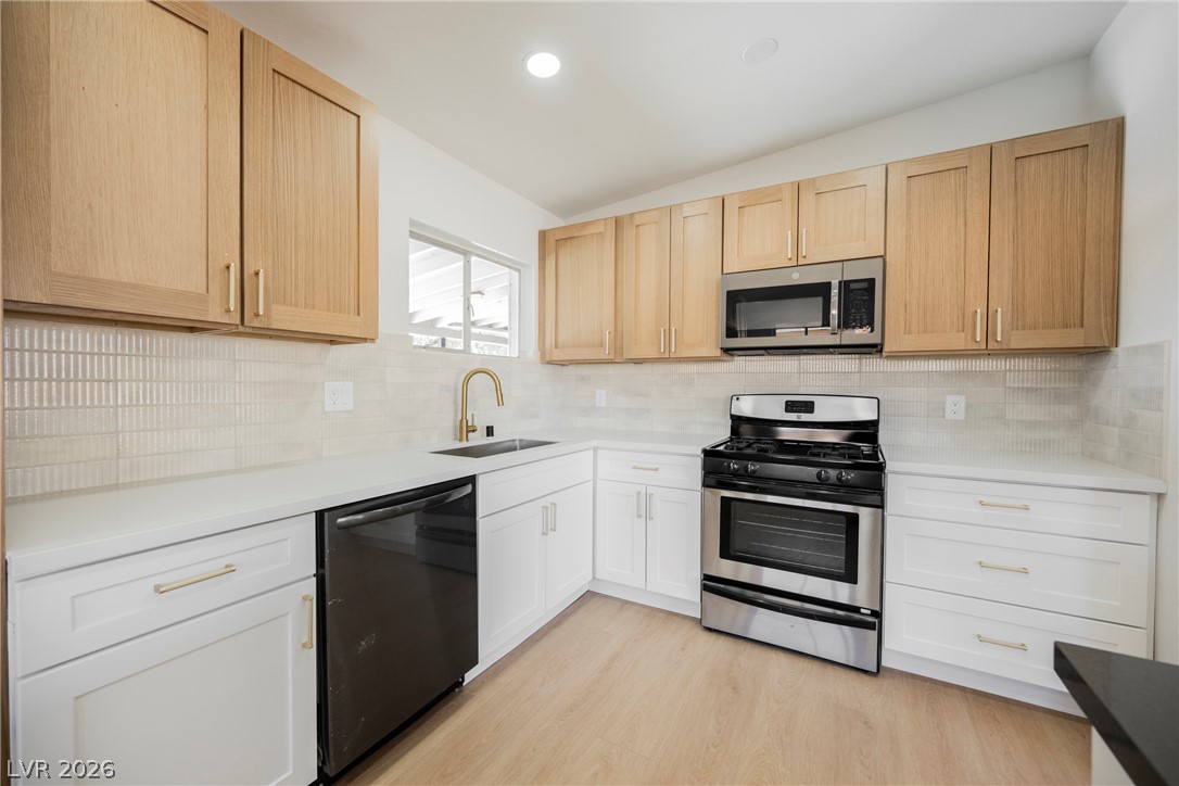1124 Nassau Drive Las Vegas NV 89108