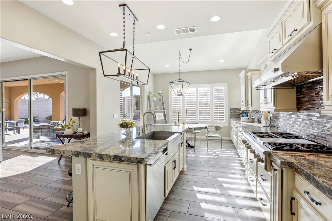 497 Paso De Montana Street Las Vegas NV 89138