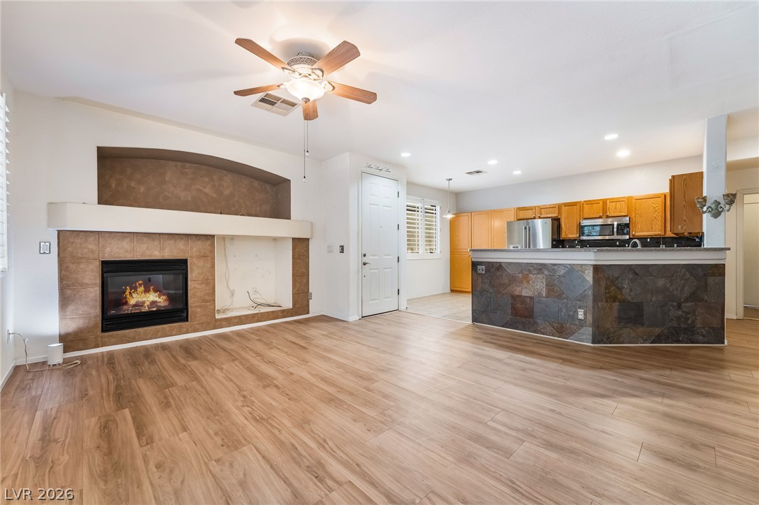 6245 Dan Blocker Avenue 102 Henderson NV 89011