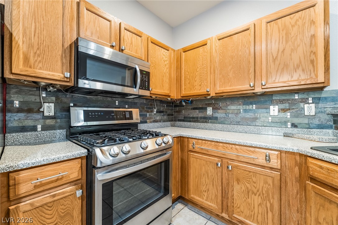 6245 Dan Blocker Avenue 102 Henderson NV 89011
