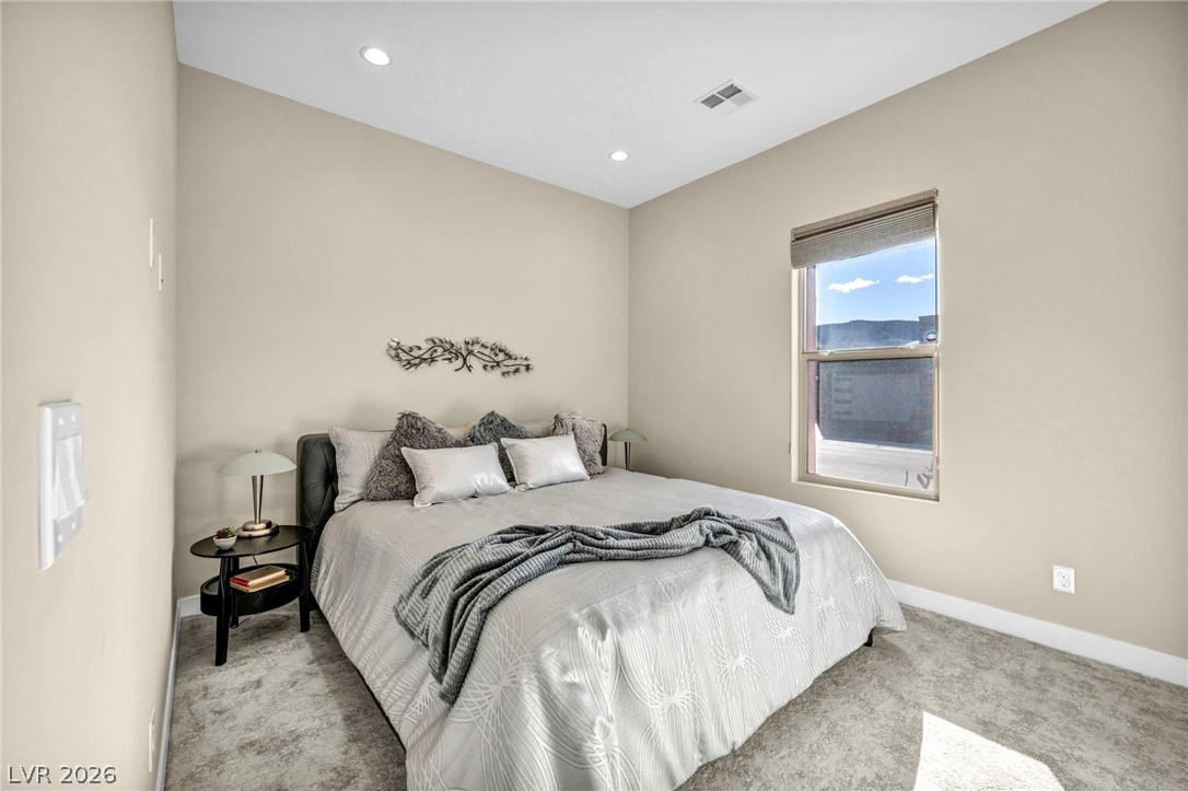 6824 Steel Mist Street Las Vegas NV 89148