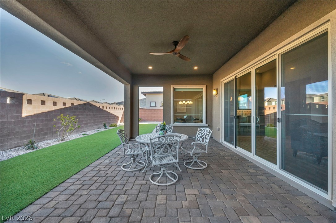 6824 Steel Mist Street Las Vegas NV 89148