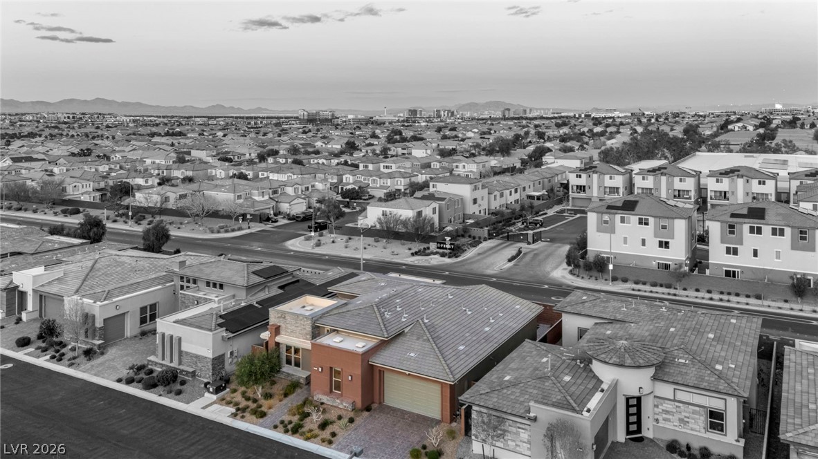 6824 Steel Mist Street Las Vegas NV 89148