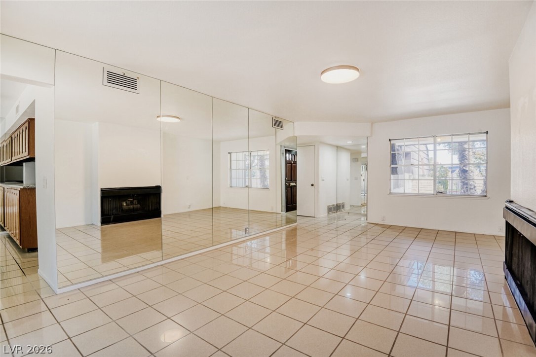 1125 Vegas Valley Drive Las Vegas NV 89109