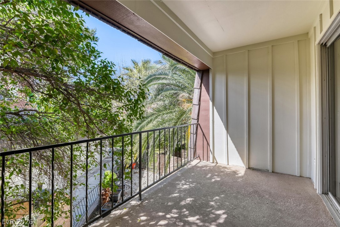 1125 Vegas Valley Drive Las Vegas NV 89109