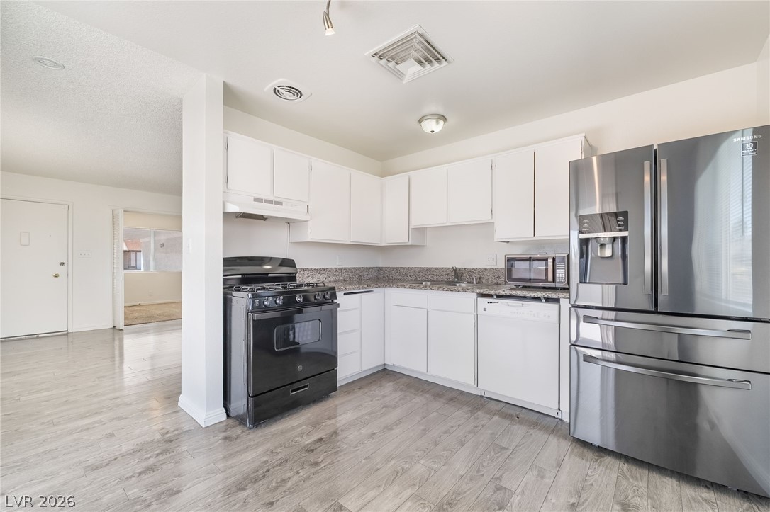 7028 Forest Vista Street Las Vegas NV 89147
