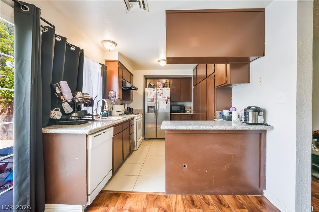 6135 Meadowgrass Lane Las Vegas NV 89103