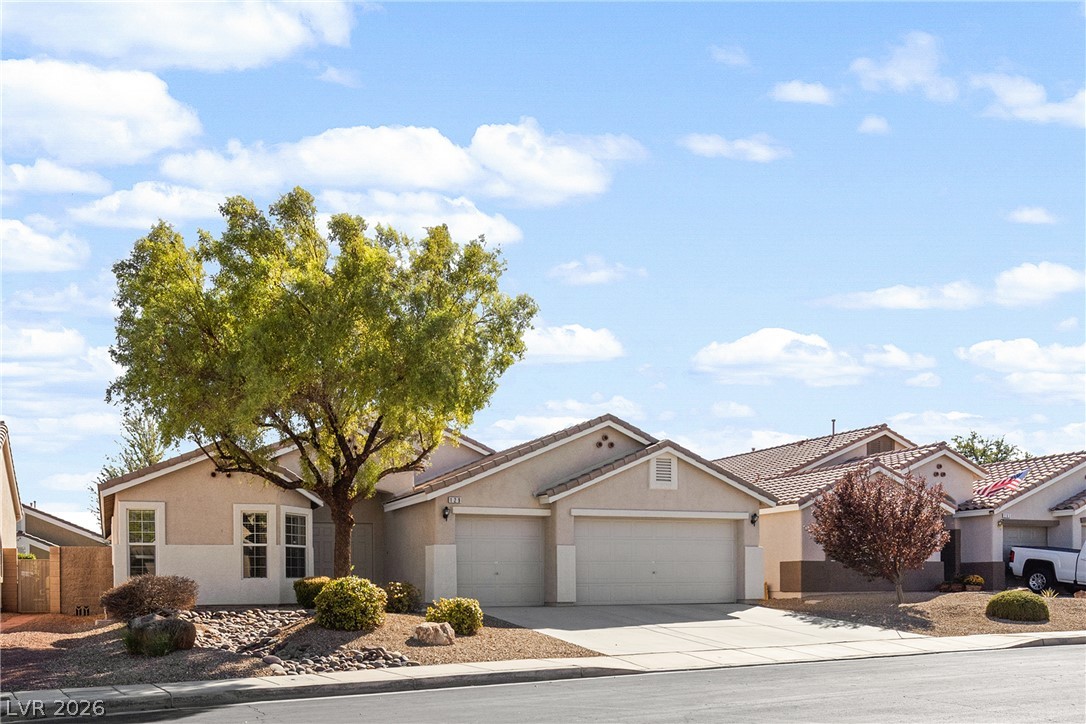 129 Elks Peak Avenue North Las Vegas NV 89084