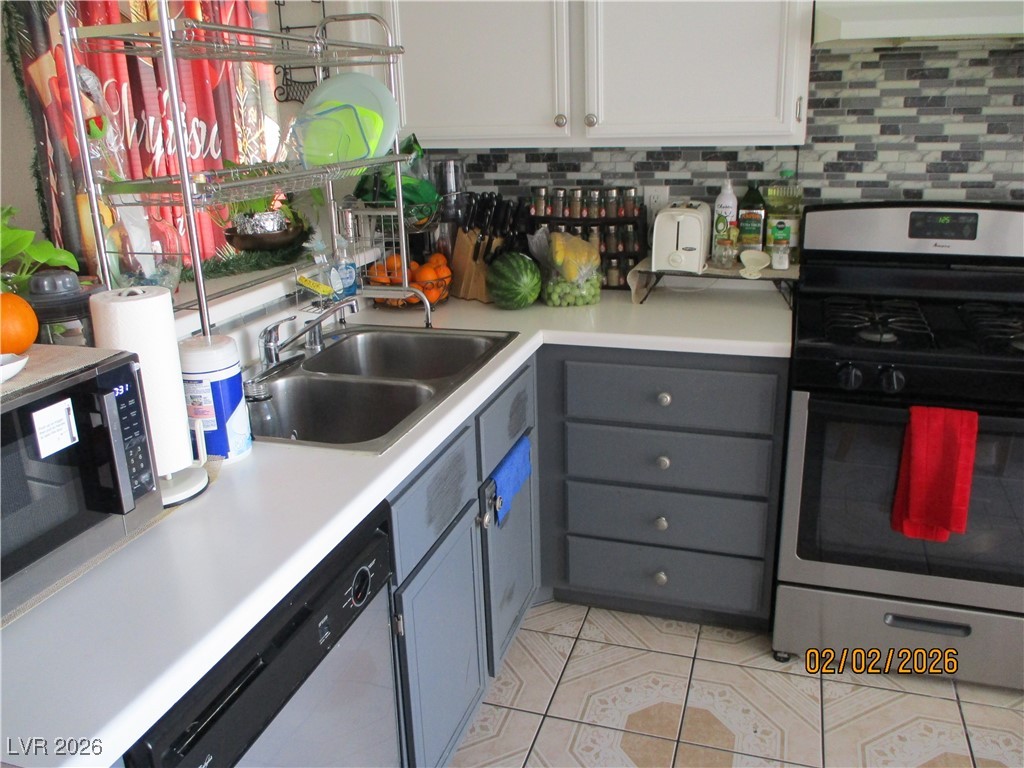 5946 Autumn Harvest Avenue Las Vegas NV 89142