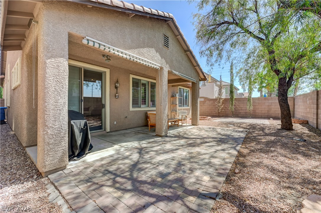11217 Newbury Hills Avenue Las Vegas NV 89138