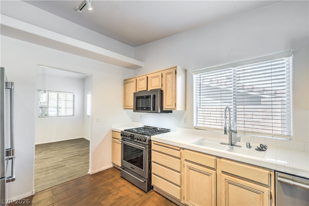444 Richgold Street Henderson NV 89012