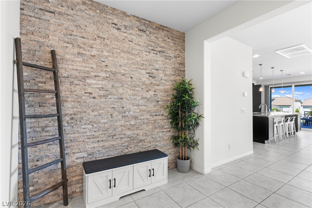 4558 Eagle Nest Peak Street Las Vegas NV 89129