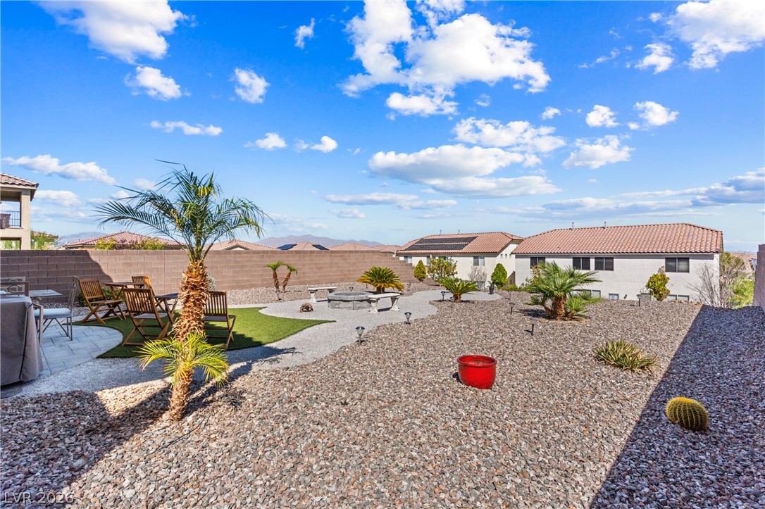 4558 Eagle Nest Peak Street Las Vegas NV 89129