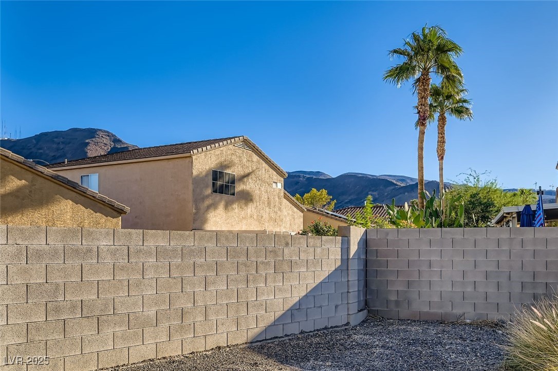 727 Camino La Paz Henderson NV 89012