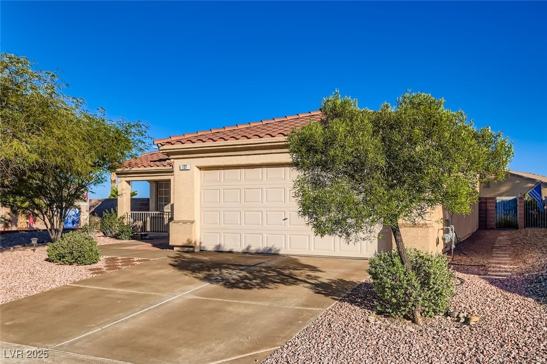 727 Camino La Paz Henderson NV 89012