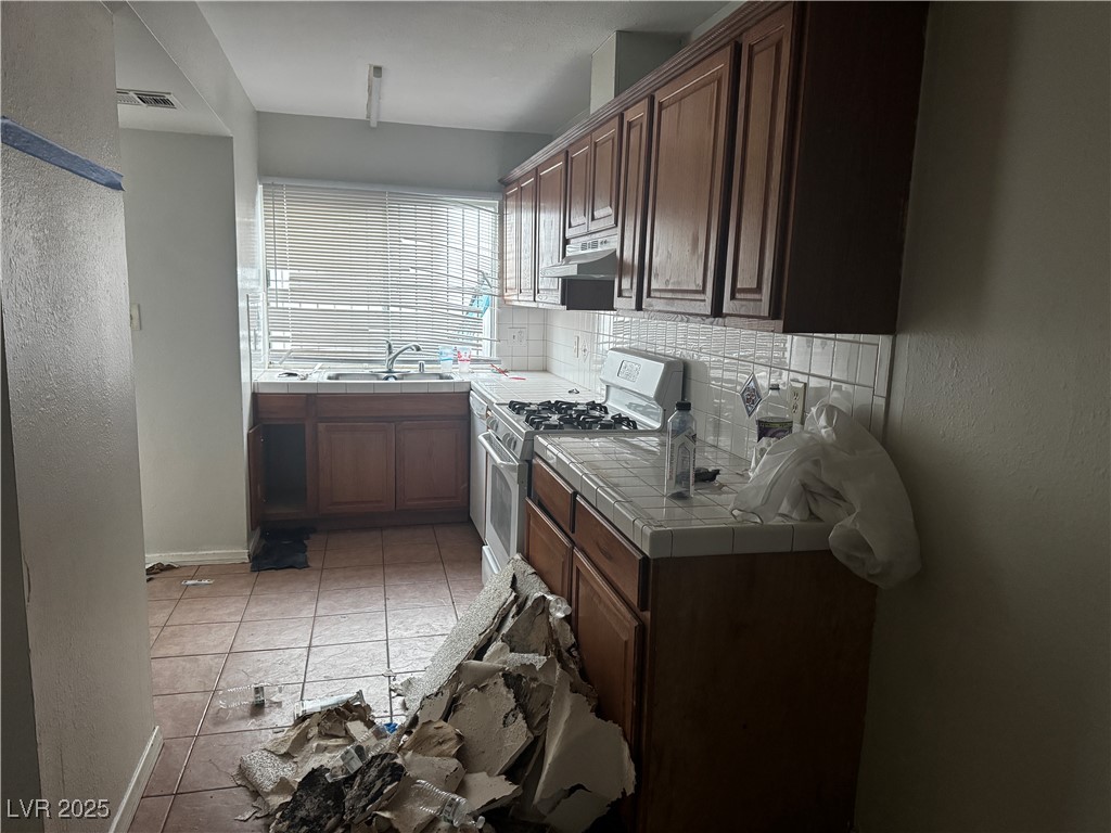 4072 Great Plains Way Las Vegas NV 89121
