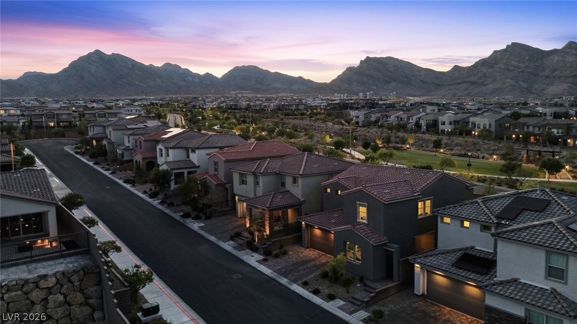 11548 Salt Creek Avenue Las Vegas NV 89138