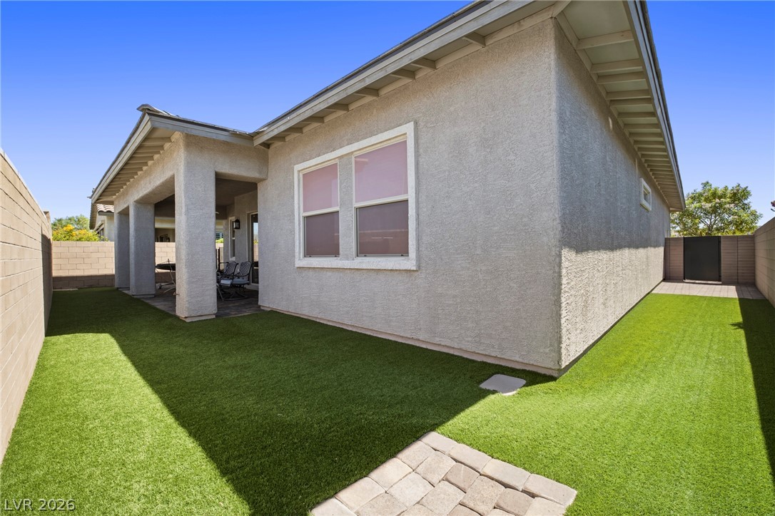 697 Otter Brook Street Henderson NV 89011