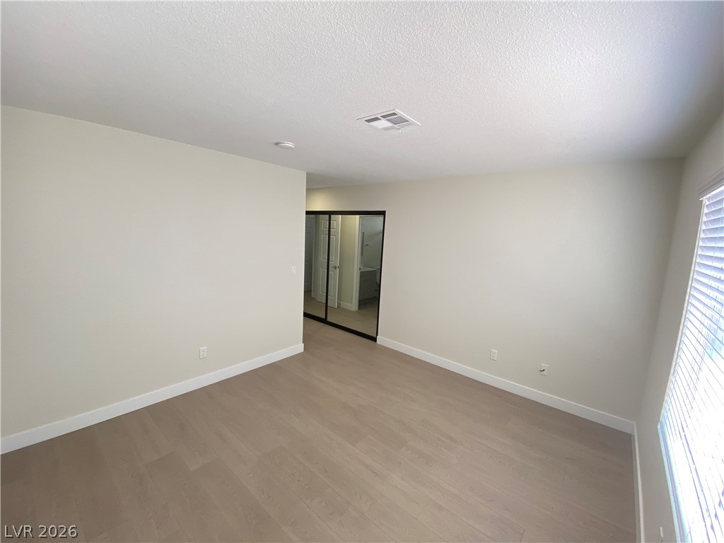 7547 Kalmalii Avenue Avenue Las Vegas NV 89147