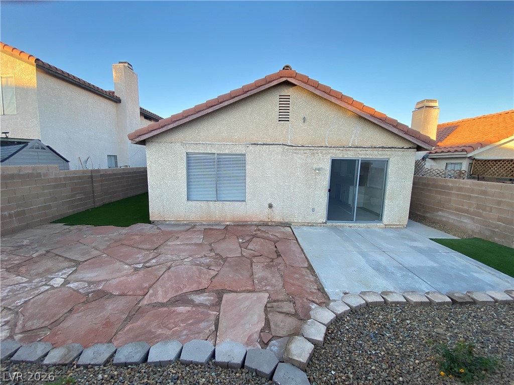 7547 Kalmalii Avenue Avenue Las Vegas NV 89147