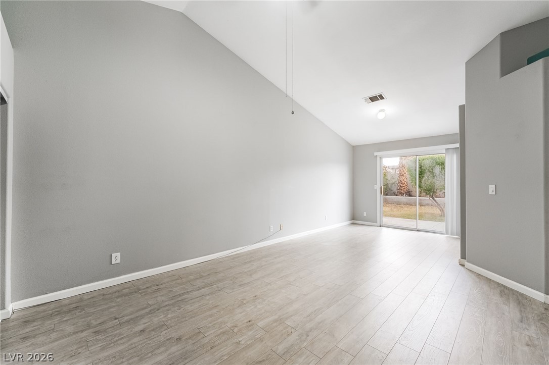 4866 Carefree Drive Las Vegas NV 89122