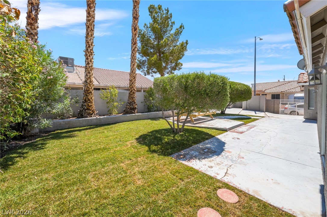 4866 Carefree Drive Las Vegas NV 89122