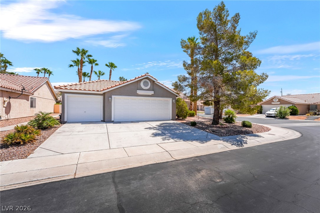 4866 Carefree Drive Las Vegas NV 89122
