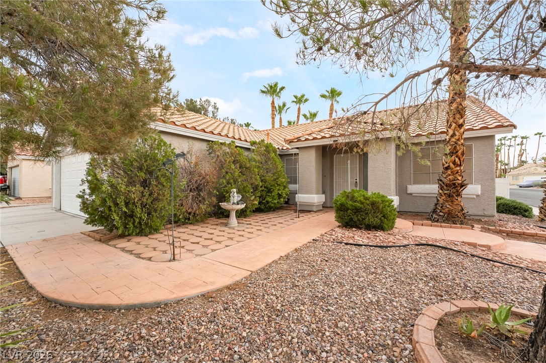 4866 Carefree Drive Las Vegas NV 89122