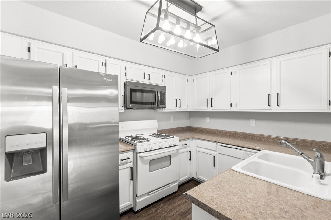 2108 Willowbury Drive C Las Vegas NV 89108