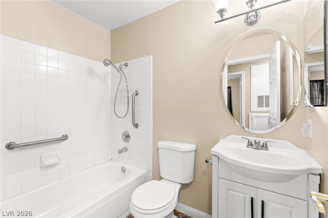 2108 Willowbury Drive C Las Vegas NV 89108
