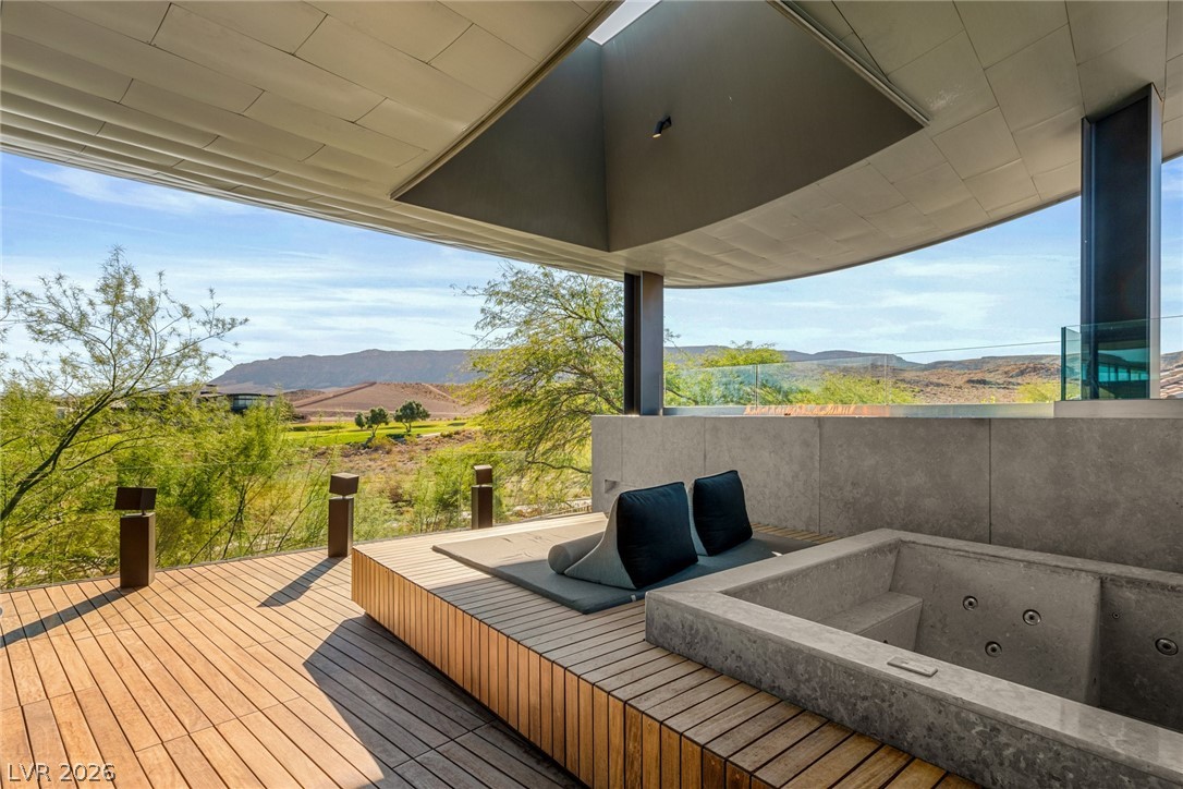 7 Sable Ridge Court Las Vegas NV 89135