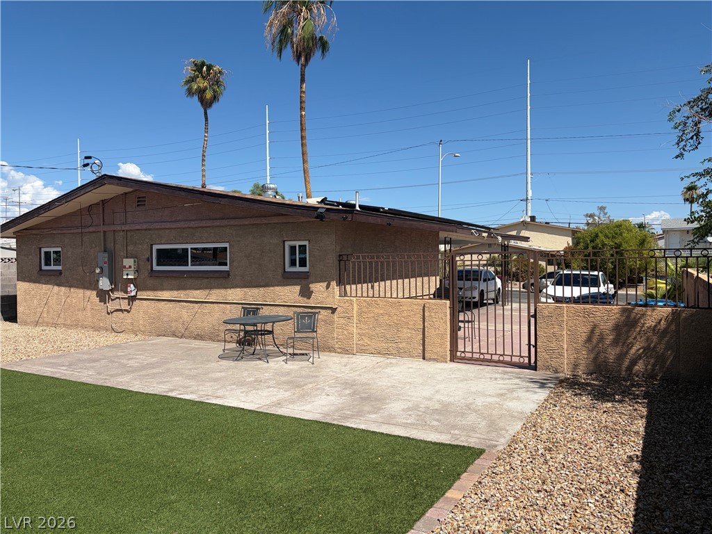 5213 Pebble Beach Boulevard Las Vegas NV 89108
