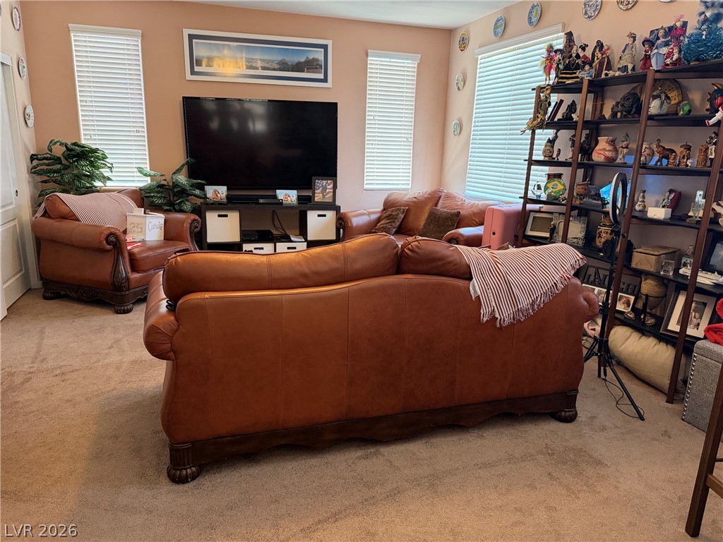 7427 Calzado Drive Las Vegas NV 89178
