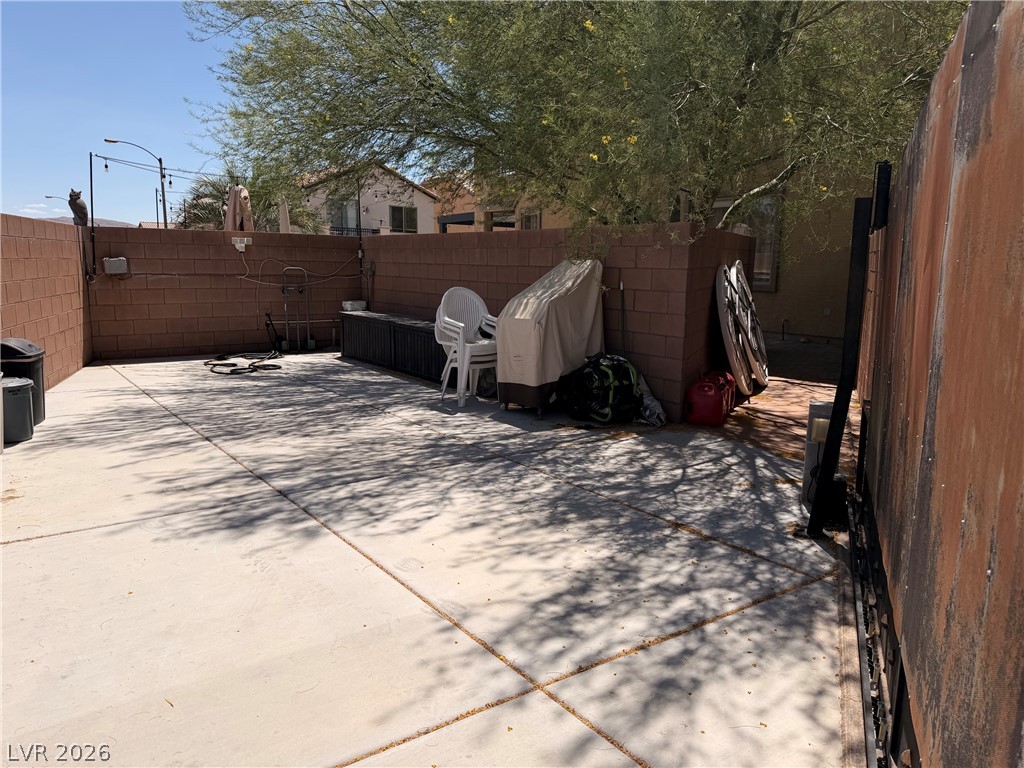 7427 Calzado Drive Las Vegas NV 89178