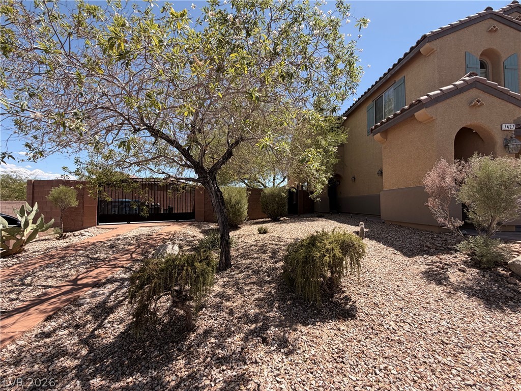 7427 Calzado Drive Las Vegas NV 89178