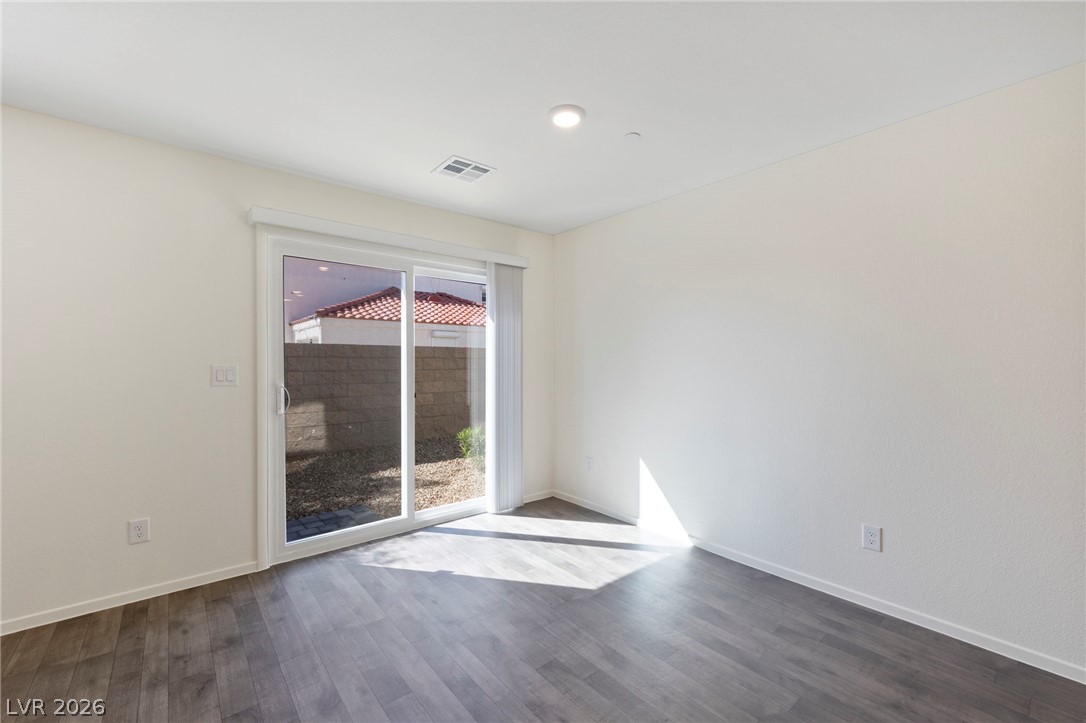 7909 Whisper Words Avenue Las Vegas NV 89113