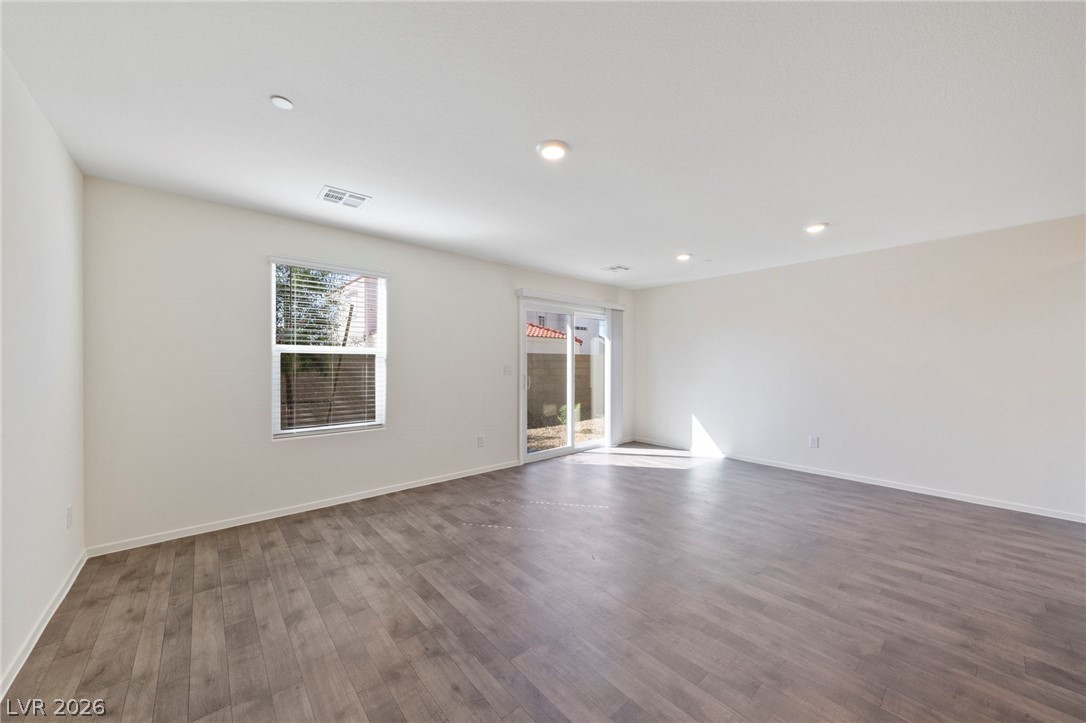 7909 Whisper Words Avenue Las Vegas NV 89113