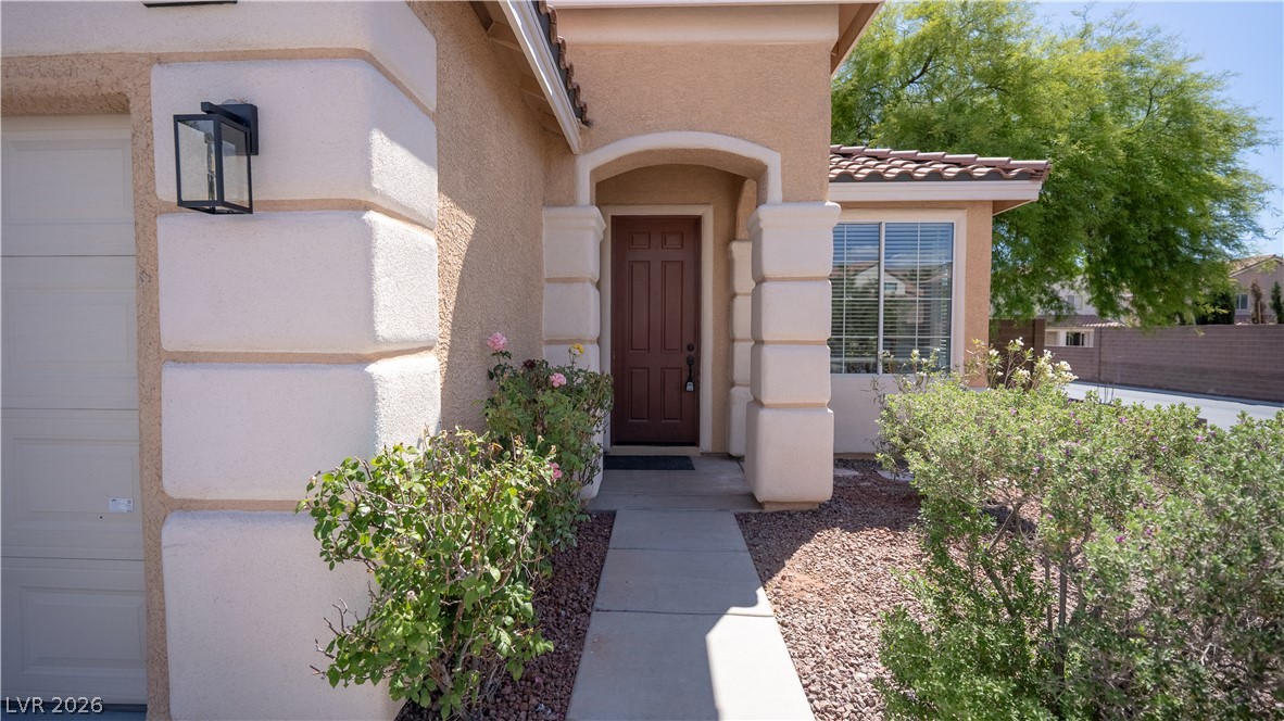 5946 Lingering Breeze Street Las Vegas NV 89148