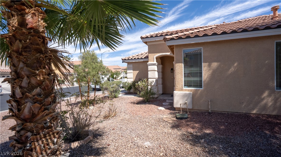 5946 Lingering Breeze Street Las Vegas NV 89148