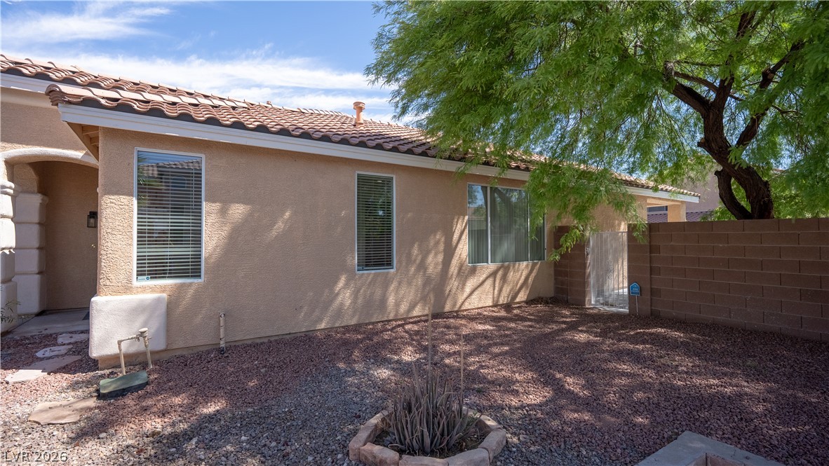 5946 Lingering Breeze Street Las Vegas NV 89148
