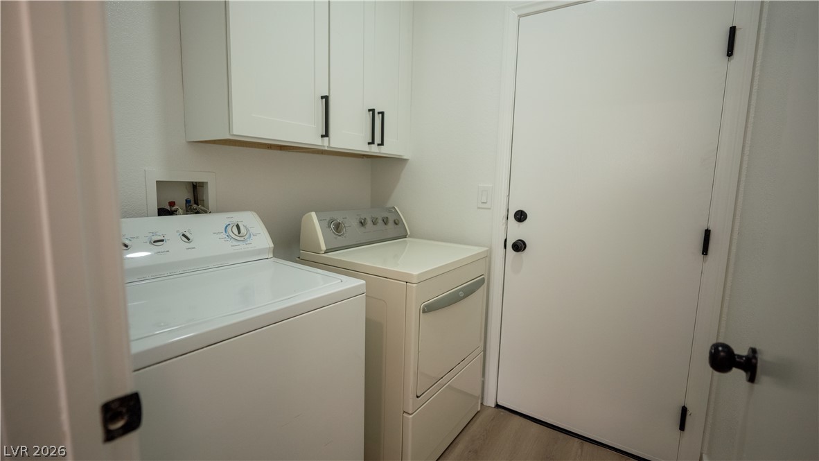 5946 Lingering Breeze Street Las Vegas NV 89148