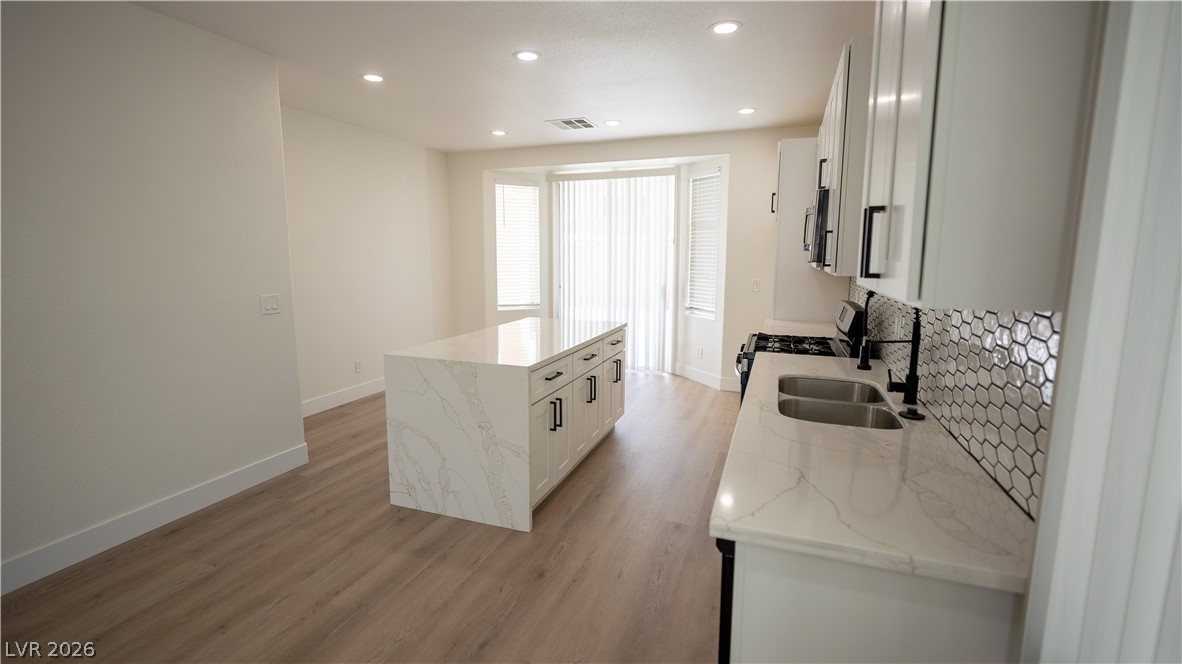 5946 Lingering Breeze Street Las Vegas NV 89148