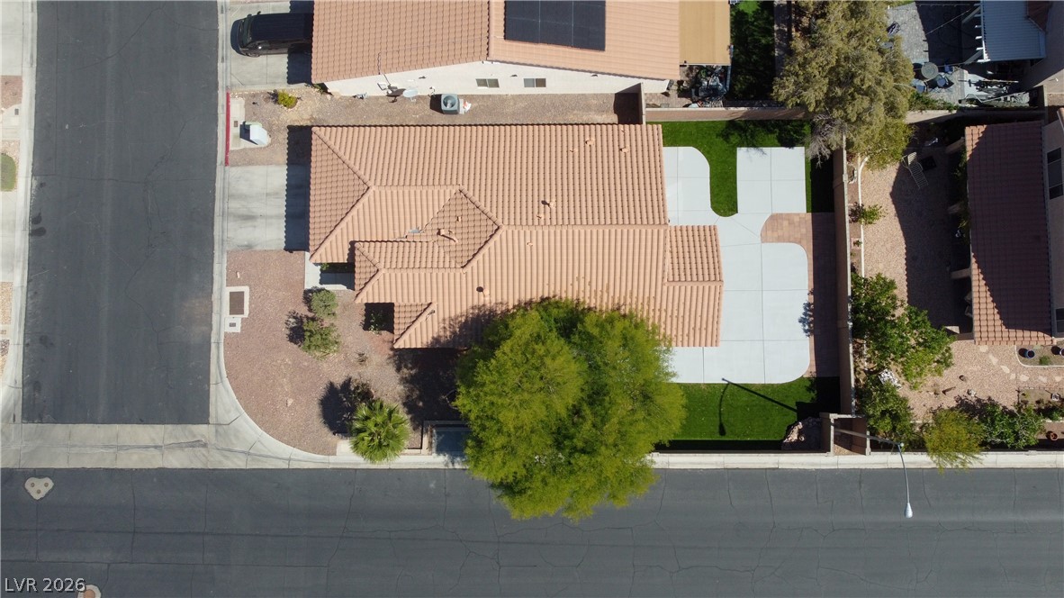 5946 Lingering Breeze Street Las Vegas NV 89148
