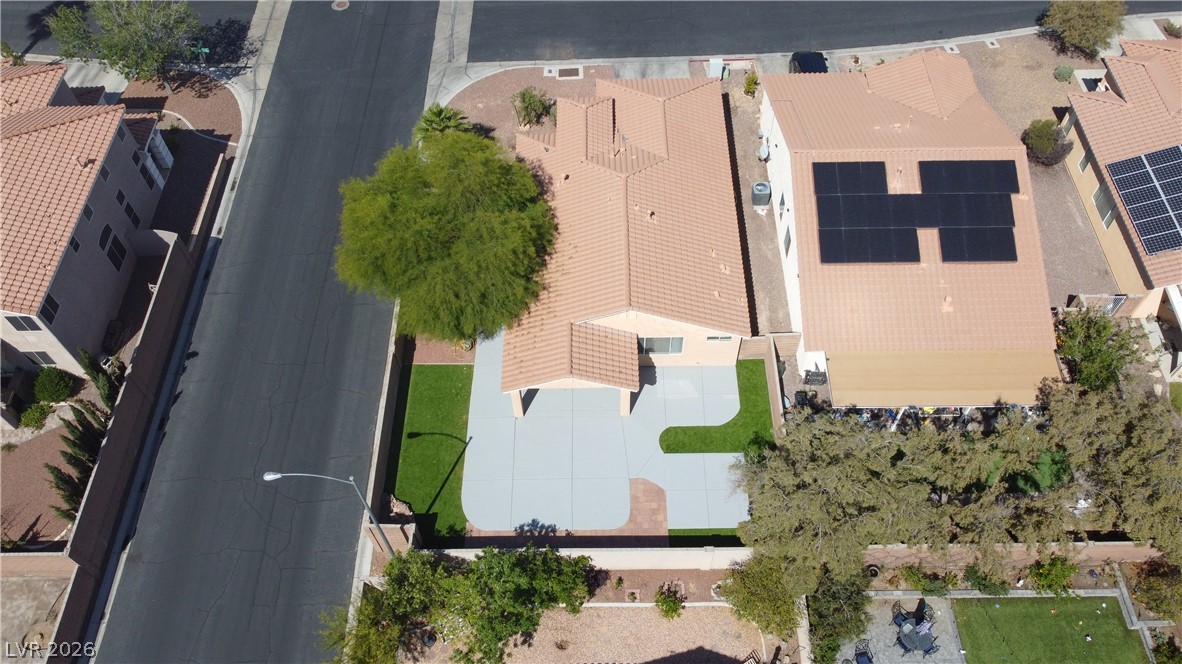 5946 Lingering Breeze Street Las Vegas NV 89148