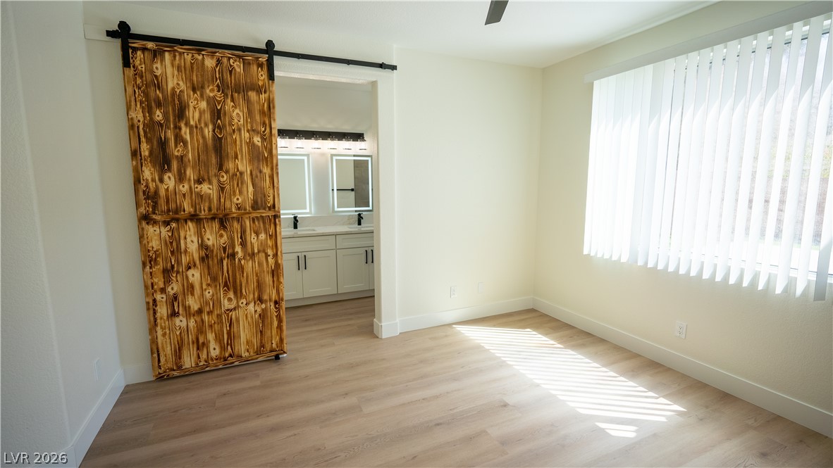 5946 Lingering Breeze Street Las Vegas NV 89148