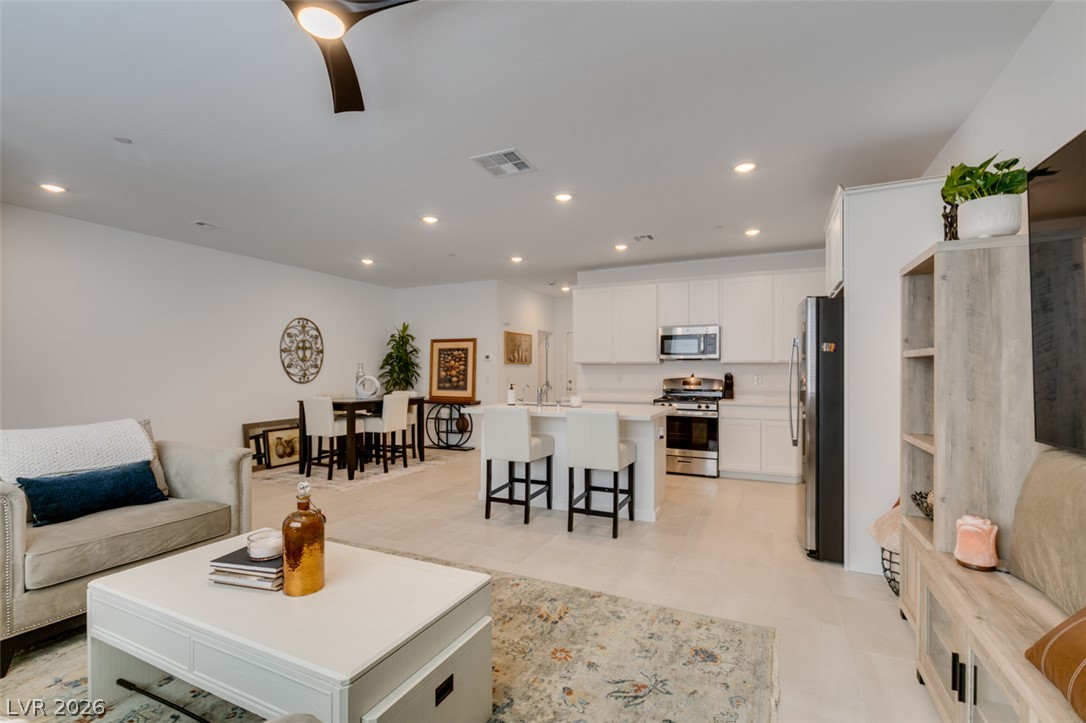 1535 Maria Crossing Avenue Henderson NV 89002