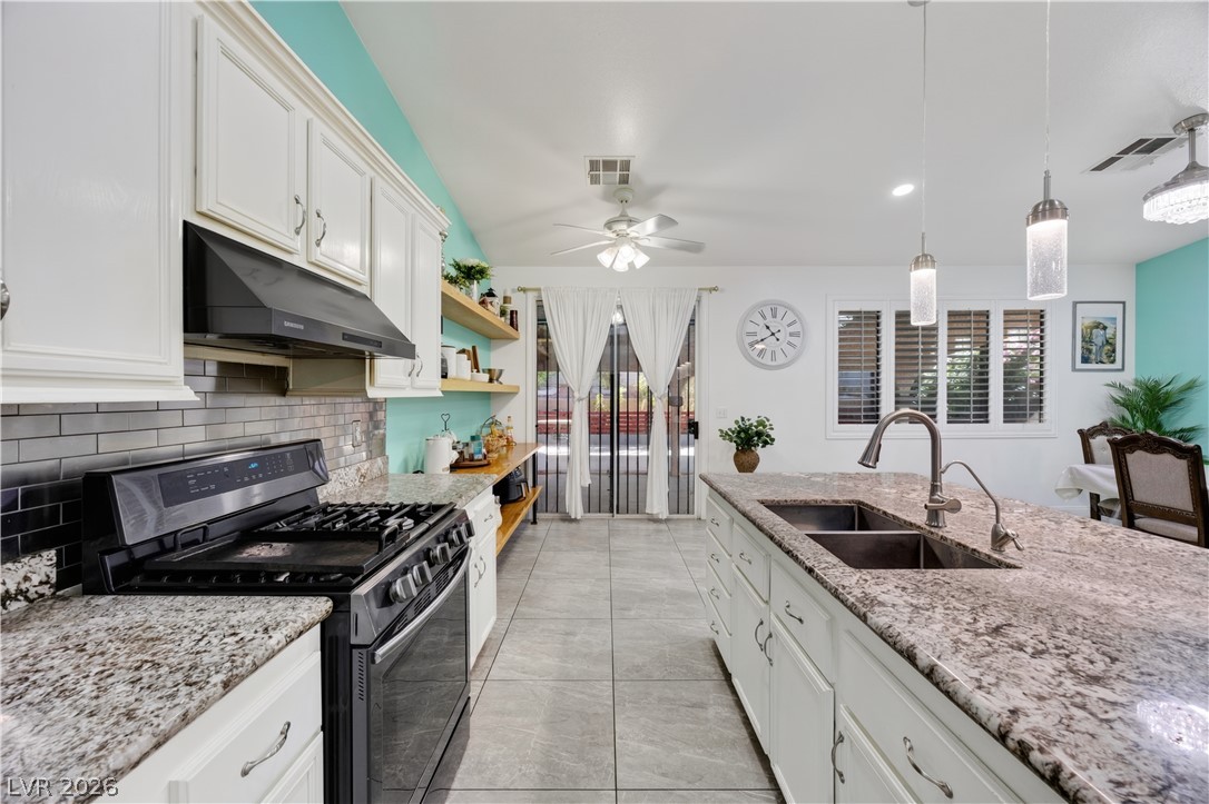 1498 Mount Hood Street Las Vegas NV 89110