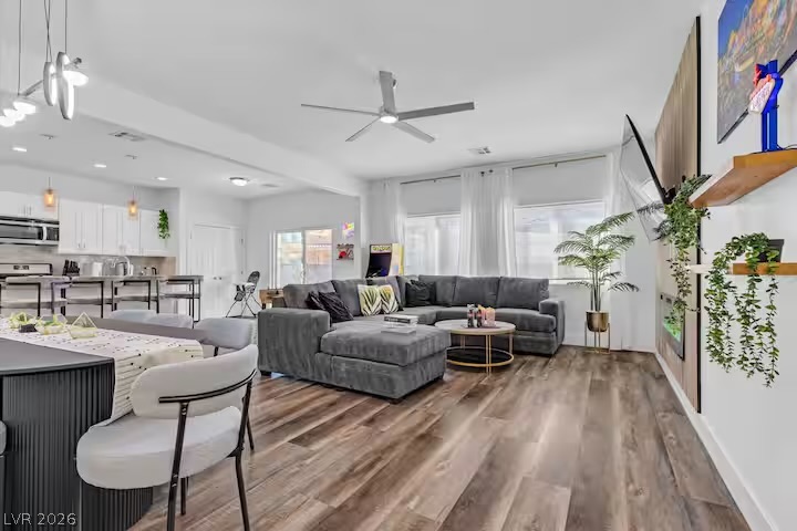 2713 Concord Street North Las Vegas NV 89030