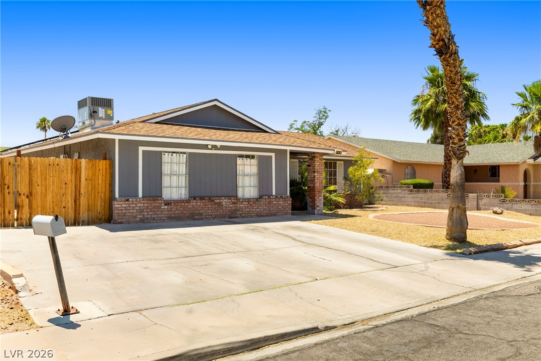 6213 Anaconda Street Las Vegas NV 89108