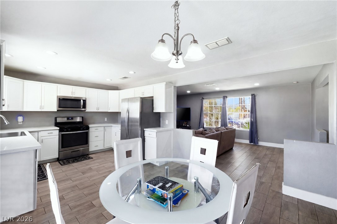 6213 Anaconda Street Las Vegas NV 89108